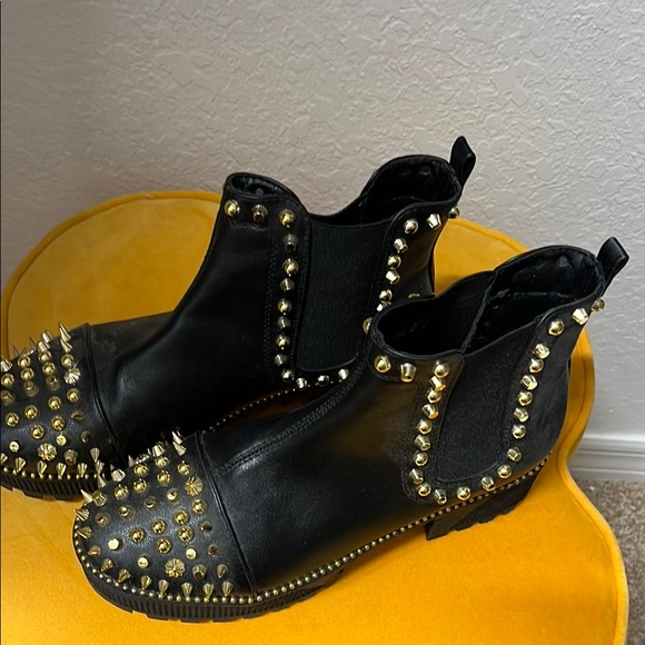 Cape Robbin Black and Gold Studded Ankle Booties - Picture 4 of 4